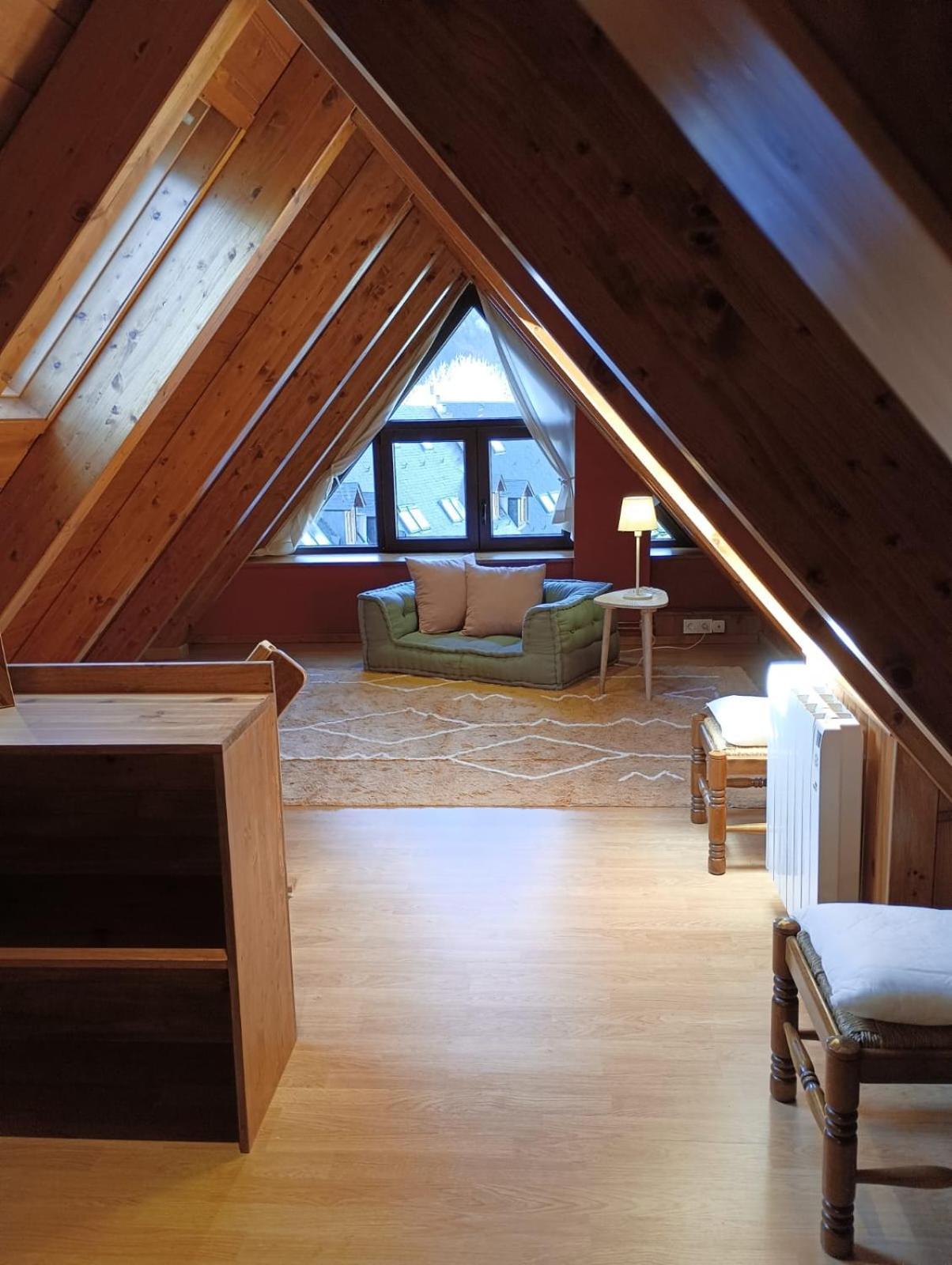 Arties Centro 3 Habitaciones, Exclusivo Familias Εξωτερικό φωτογραφία