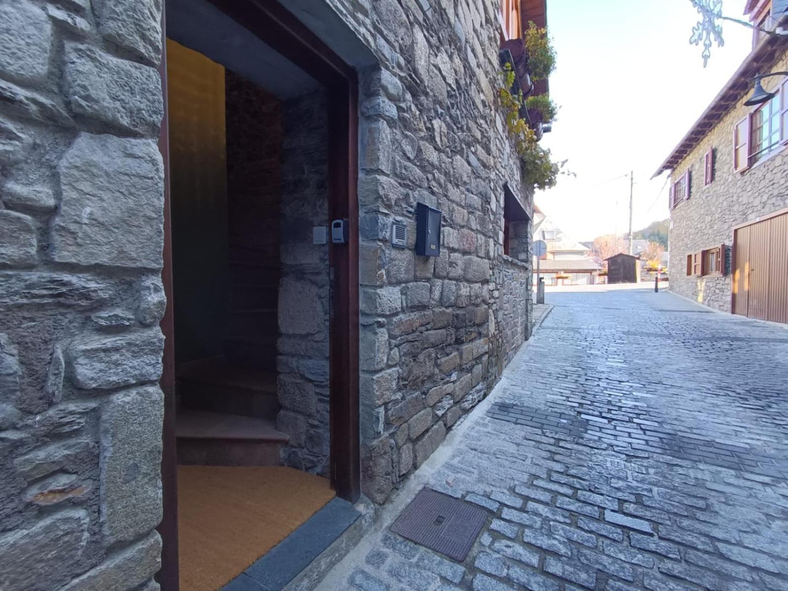 Arties Centro 3 Habitaciones, Exclusivo Familias Εξωτερικό φωτογραφία